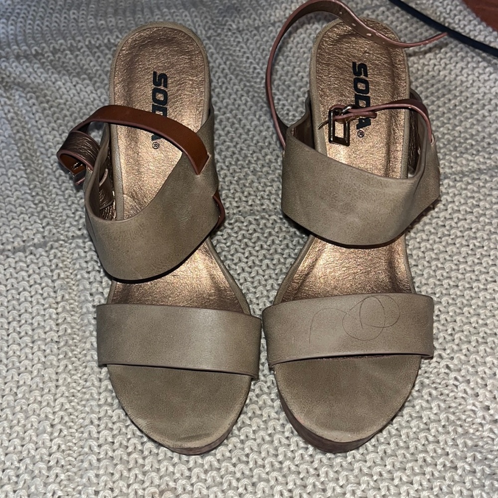 Heeled Sandal